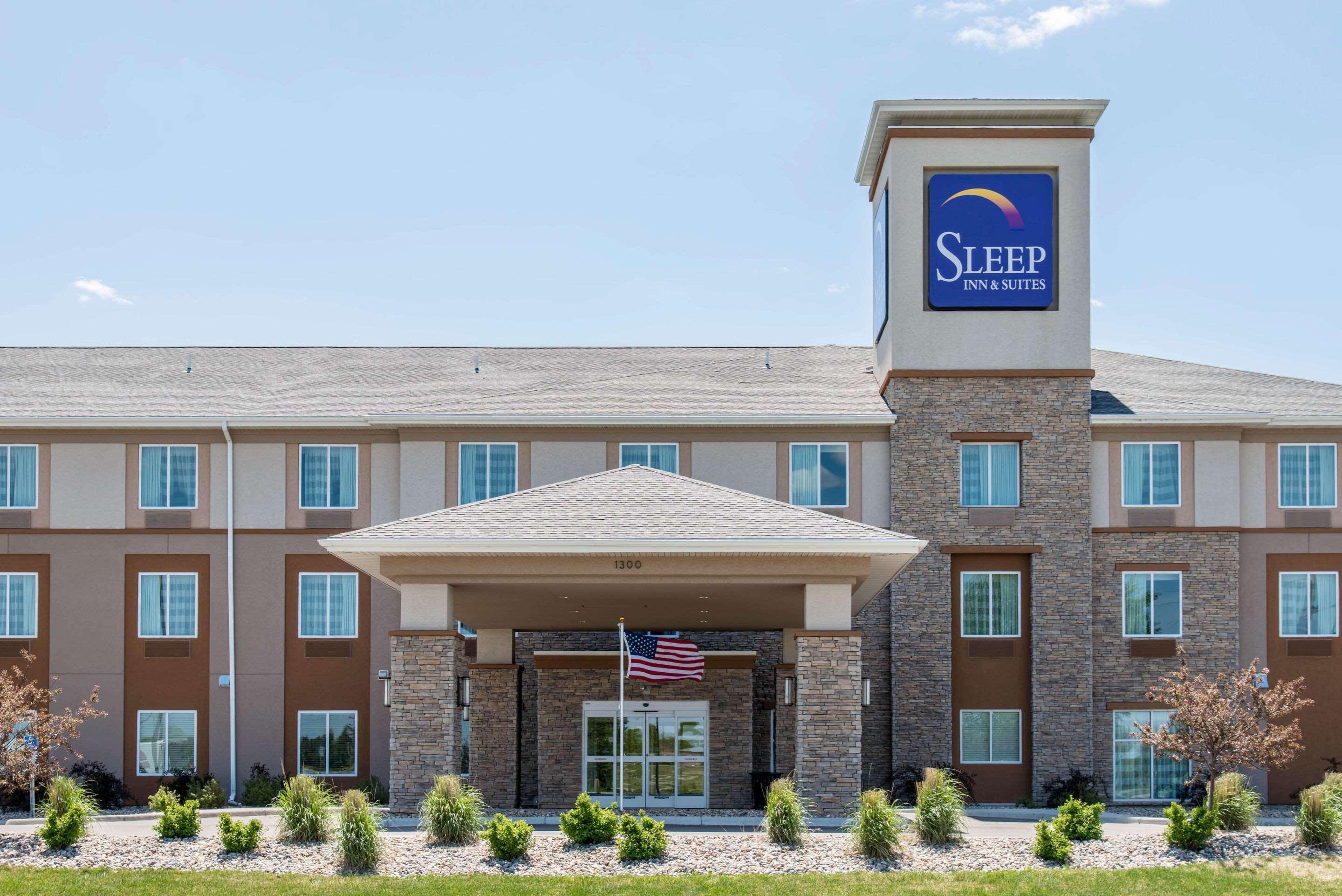 Sleep Inn & Suites Marshall - University Area Exterior photo